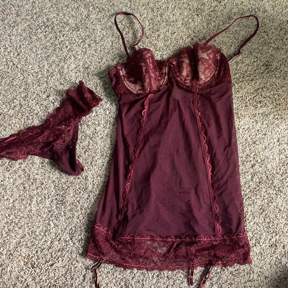 New beautiful lingerie M